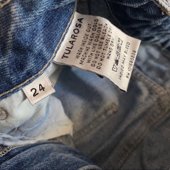 Tularosa Hailey Straight Leg Floral Print Jeans in Tala - Picture 14 of 15